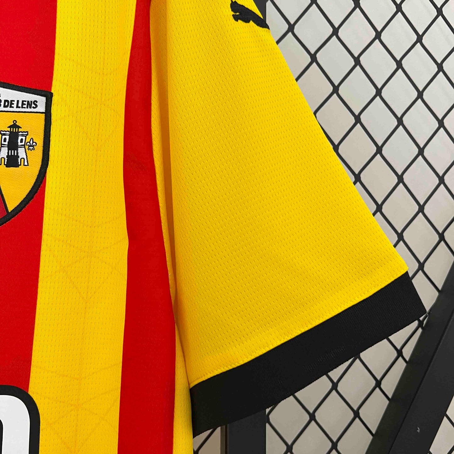 Lens maillot domicile 2024/25
