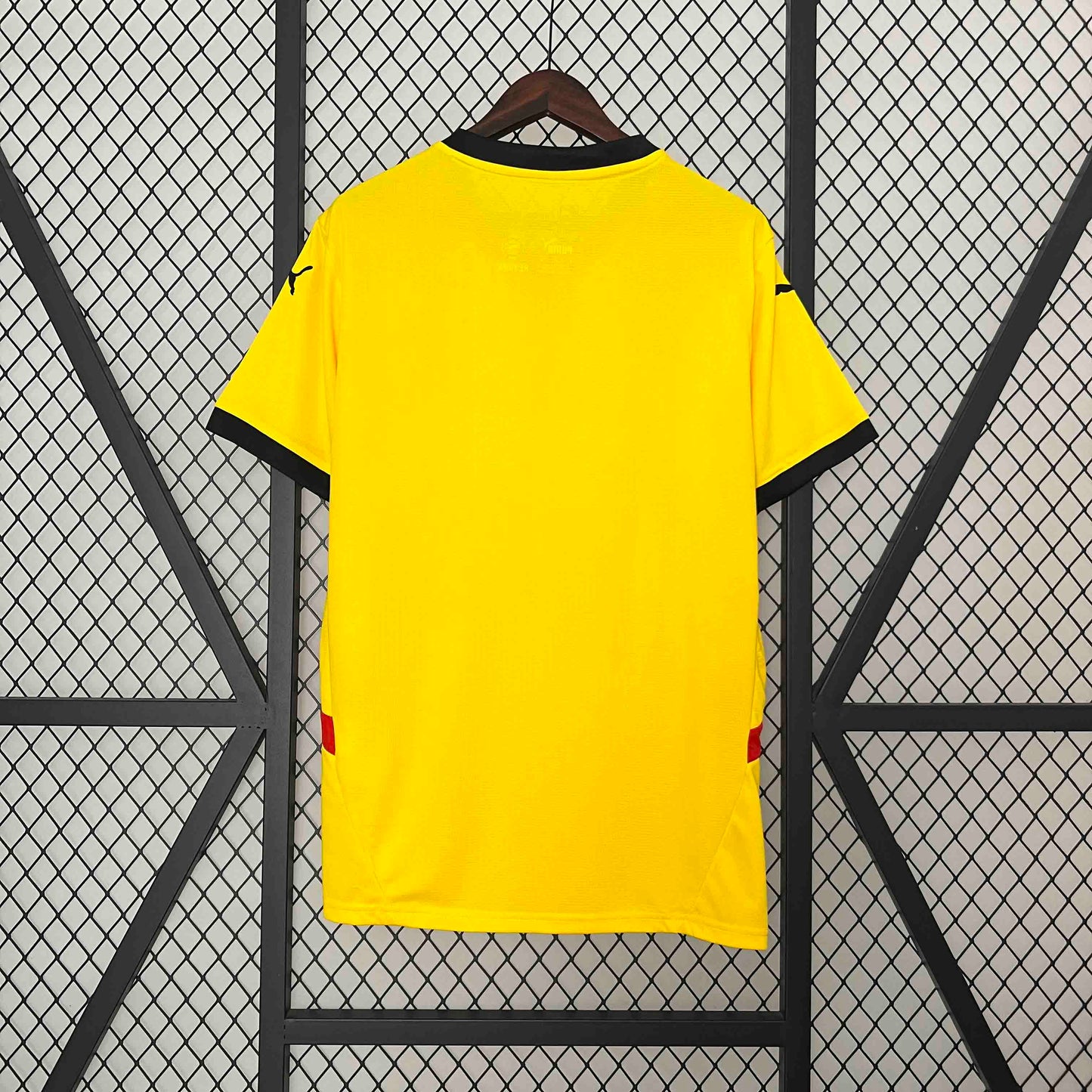 Lens maillot domicile 2024/25