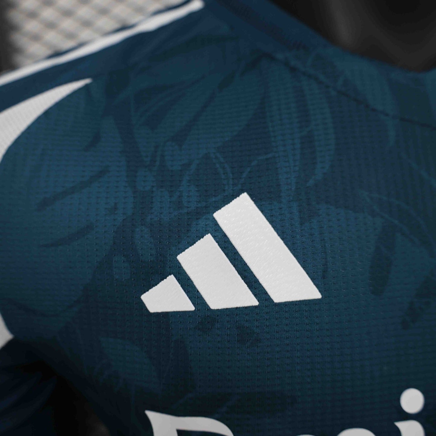 Édition spéciale Real Madrid 2024/25 Dragon Bleu