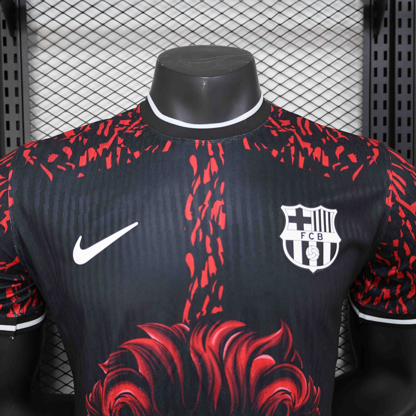 24-25 Édition Spéciale Lion Rouge de FC Barcelone